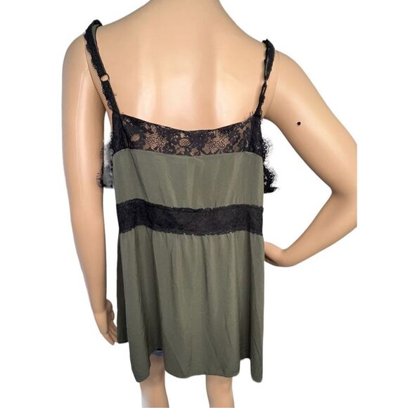 Torrid Spaghetti Strap Babydoll Blouse With Lace Detail - Picture 3 of 4